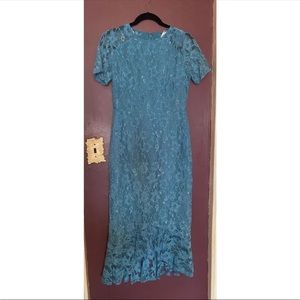 Nanette Lepore dress size 6 Lace Blue/Teal Color NWT